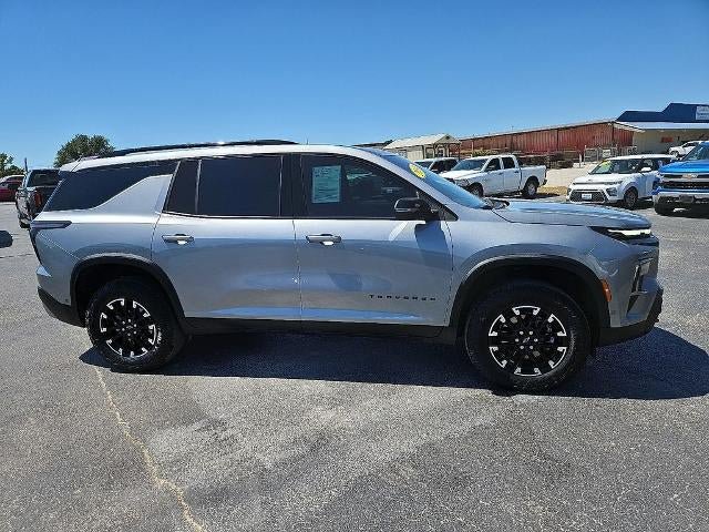 Used 2024 Chevrolet Traverse Z71 w/ Enhanced Driving Package AWD/4WD image 9