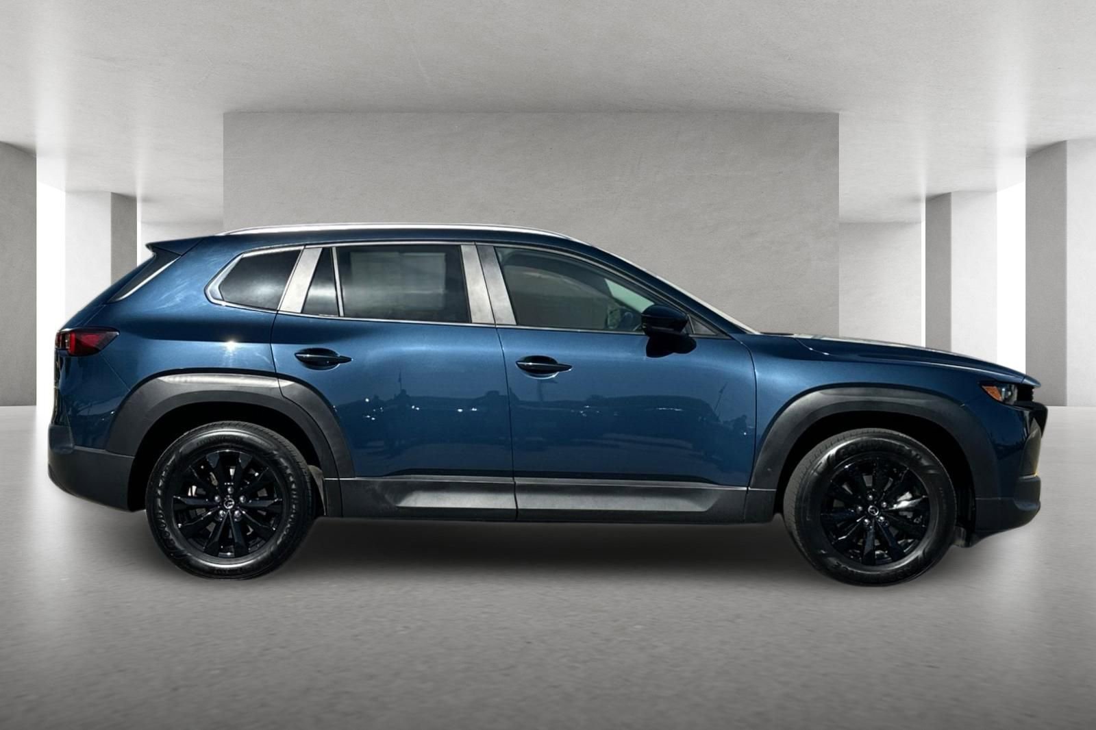 Certified 2025 MAZDA CX-50 AWD 2.5 S w/ Preferred Package image 3