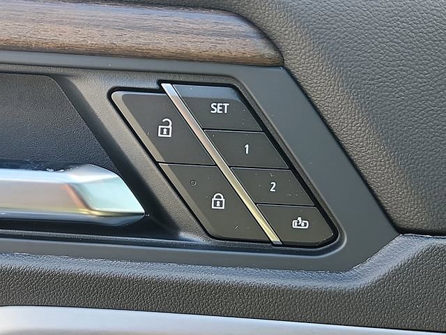 New 2026 GMC Acadia Denali Ultimate image 17