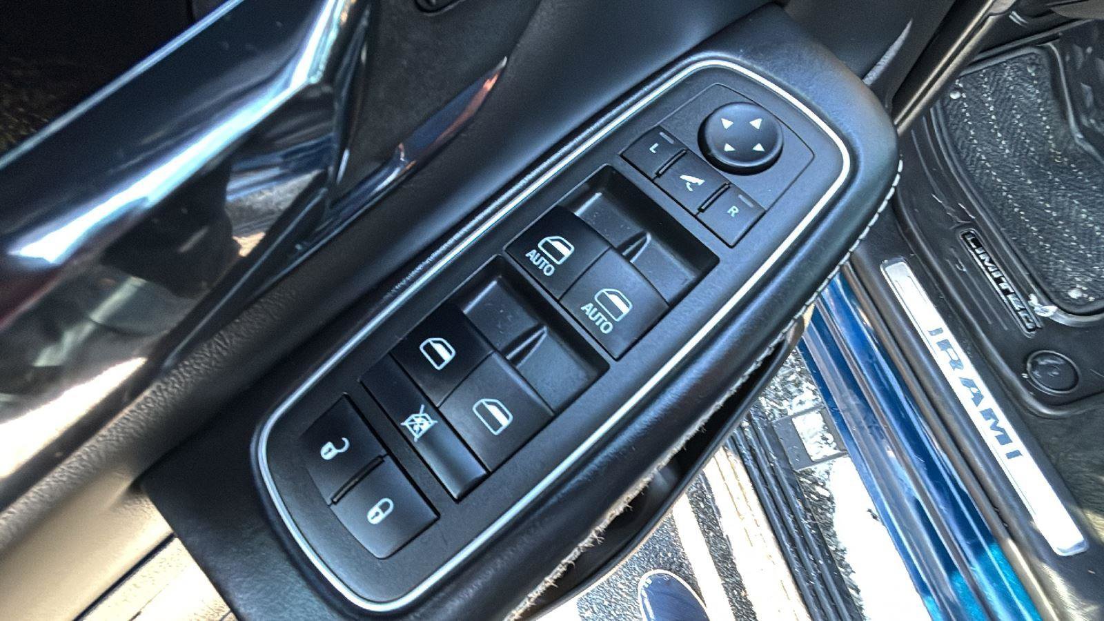 Used 2022 RAM 1500 Limited w/ Body Color Bumper Group image 24