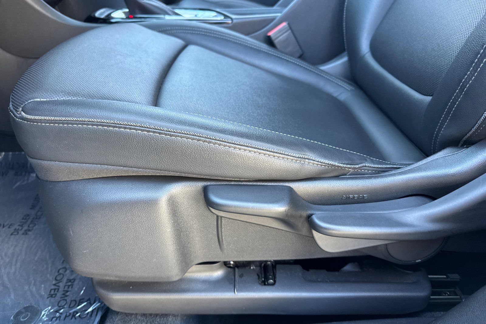 Used 2024 Buick Encore GX Sport Touring FWD image 12