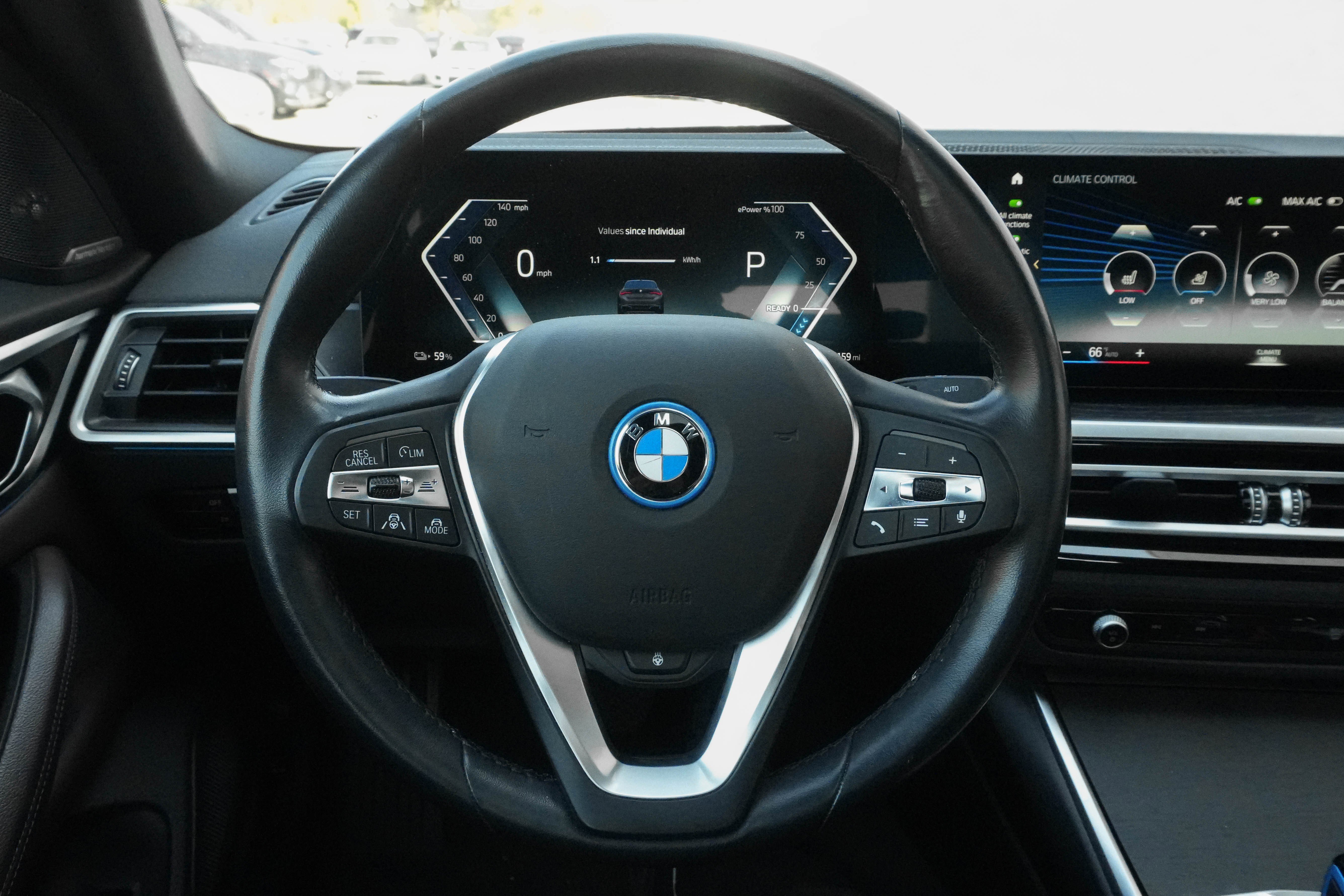 Used 2023 BMW i4 eDrive40 RWD image 18