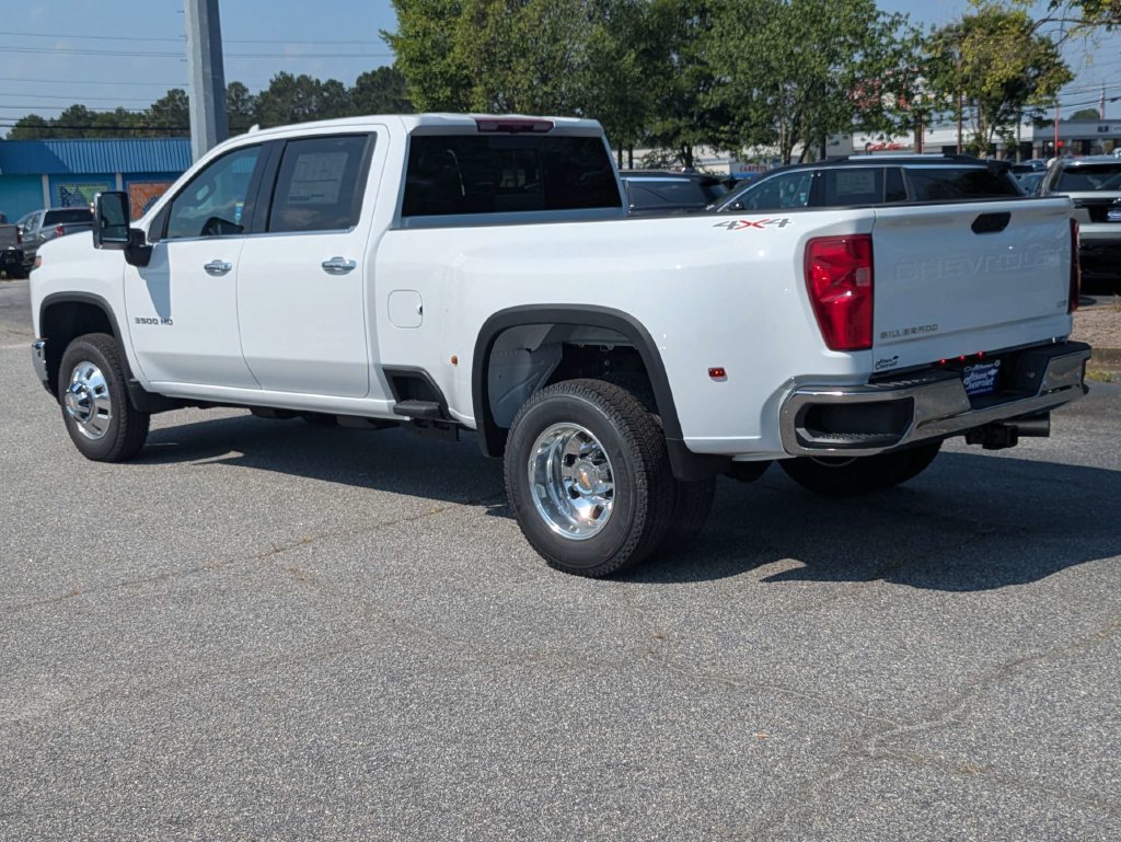 New 2026 Chevrolet Silverado 3500 LTZ w/ LTZ Convenience Package AWD/4WD image 6