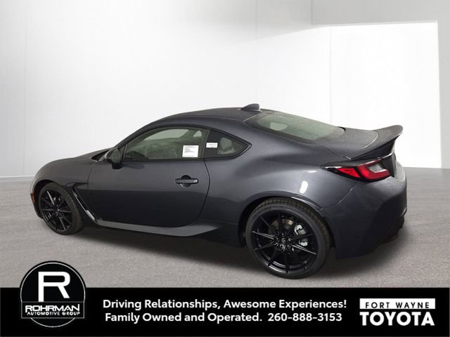 New 2025 Toyota GR86 Premium image 9