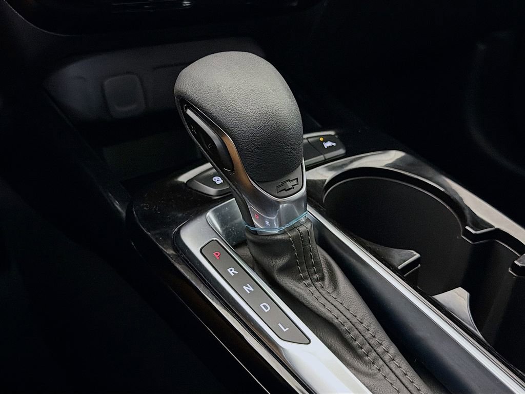 Used 2024 Chevrolet Trax LT w/ Driver Confidence Package image 16