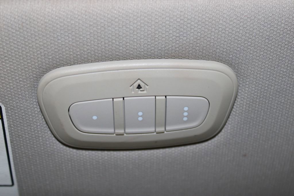 Used 2017 Jeep Cherokee Trailhawk w/ Comfort/Convenience Group image 50