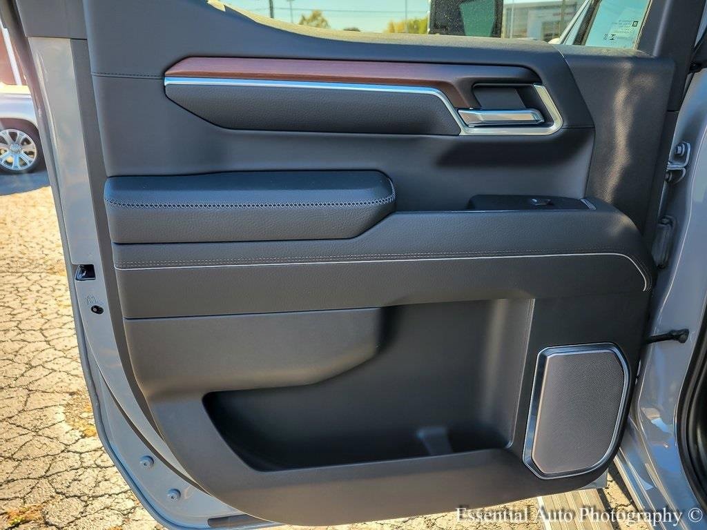 Used 2025 GMC Sierra 1500 Denali w/ Denali Reserve Package image 19