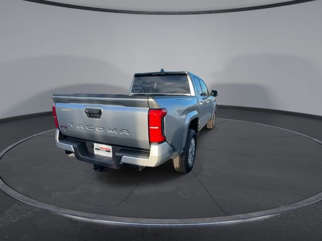 Used 2025 Toyota Tacoma SR5 image 14