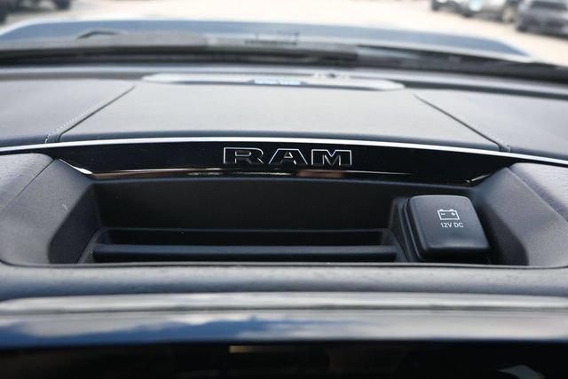 Used 2024 RAM 3500 Limited AWD/4WD image 38