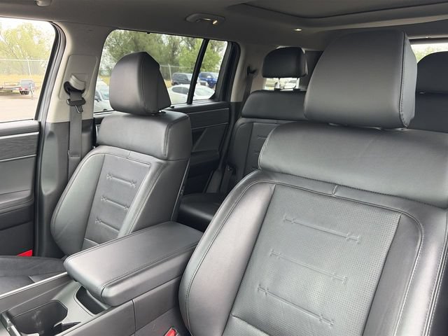 Used 2024 Hyundai Santa Fe Limited AWD/4WD image 17