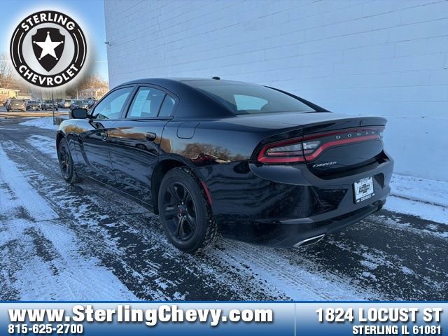 Used 2022 Dodge Charger SXT w/ Leather Interior Group image 3