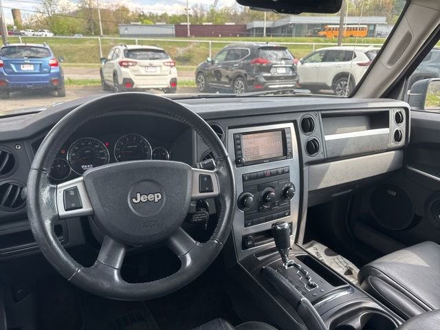 Used 2010 Jeep Commander Sport w/ Sun/Sound Group AWD/4WD image 14