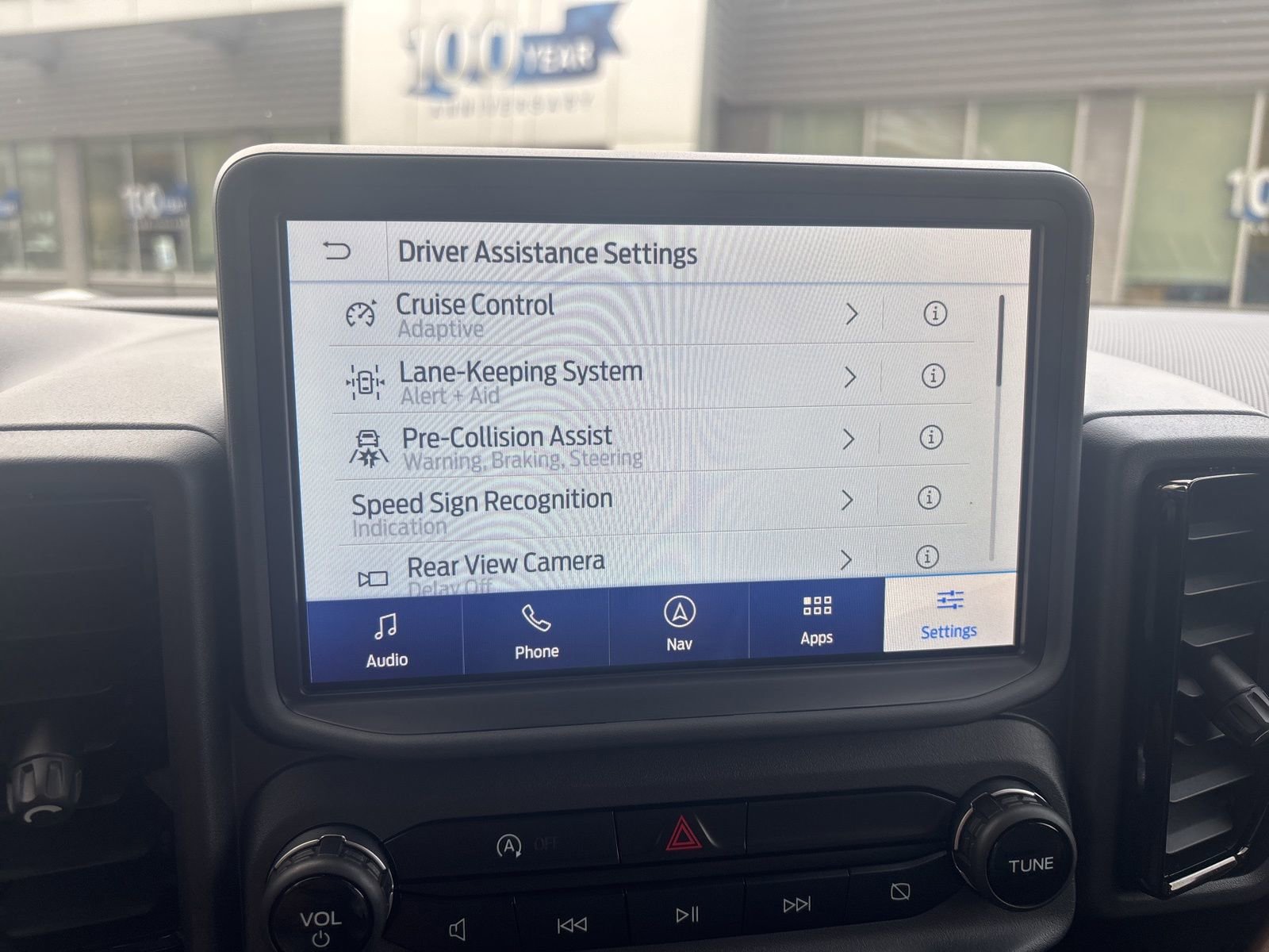 Used 2024 Ford Bronco Sport Outer Banks w/ Tech Package image 19