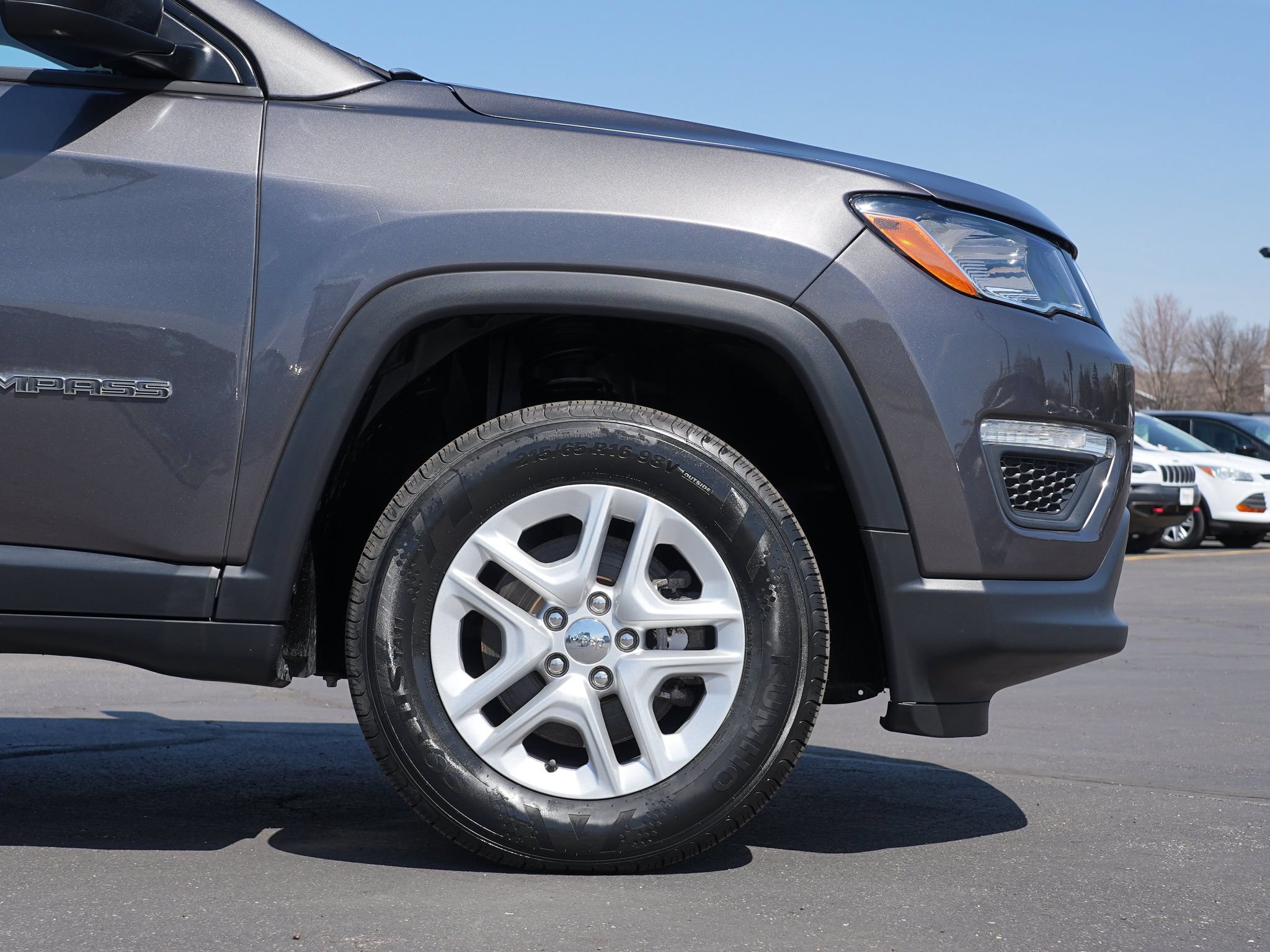 Used 2018 Jeep Compass Sport AWD/4WD image 12