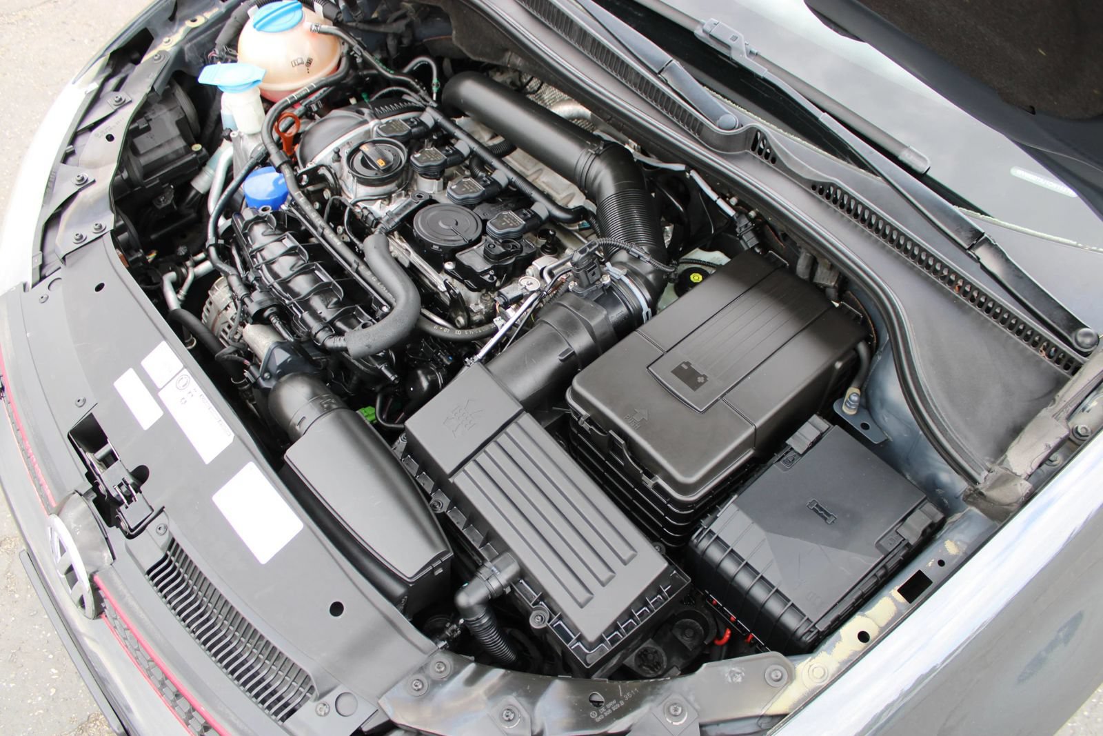 Used 2012 Volkswagen GTI 4-Door FWD image 33