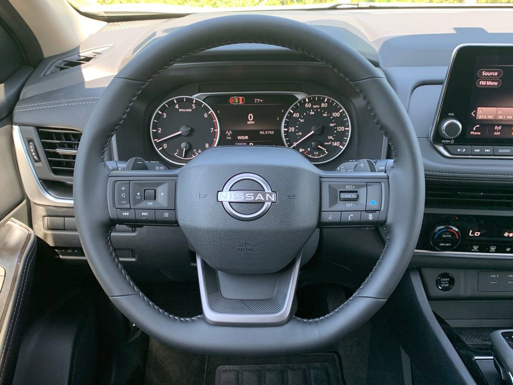 New 2026 Nissan Rogue SV FWD image 9