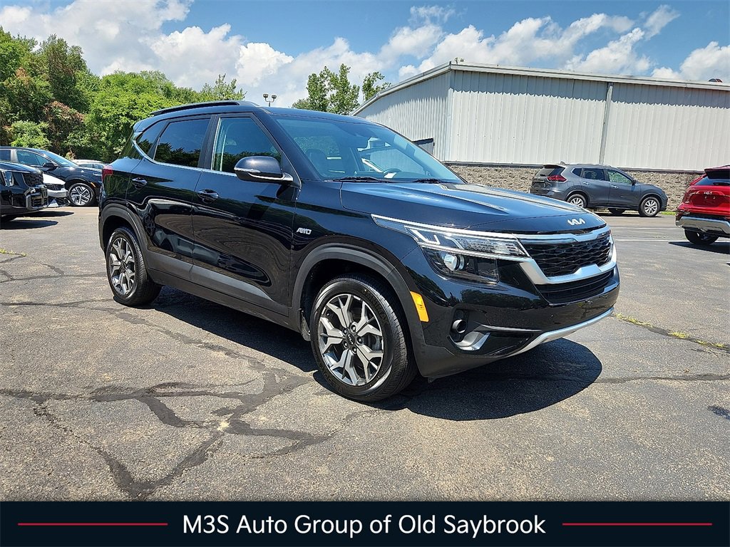 Certified 2022 Kia Seltos EX