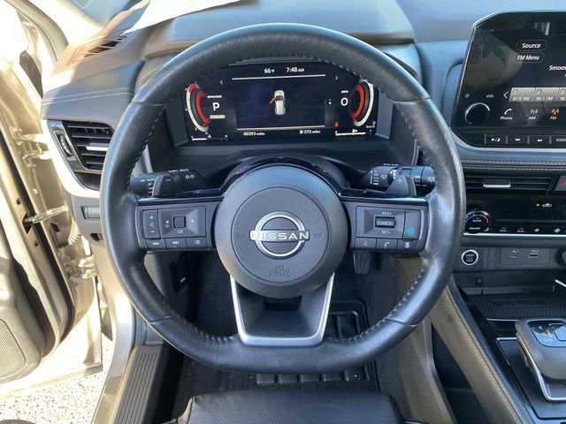 Used 2023 Nissan Rogue Platinum w/ Platinum Premium Package image 27