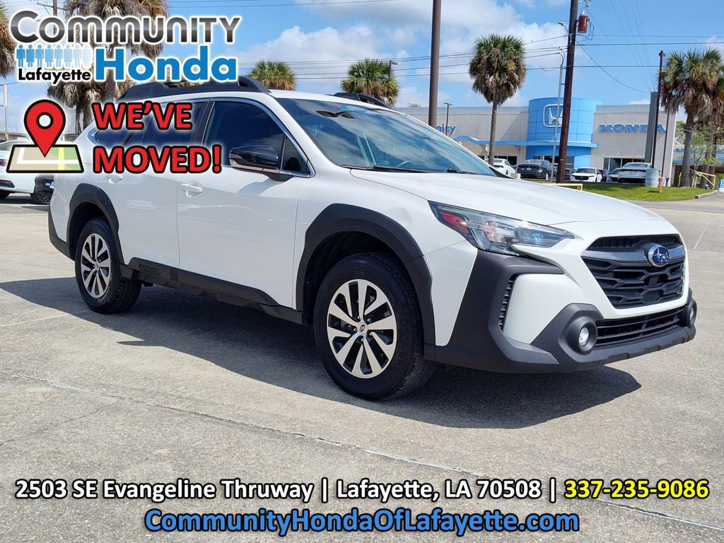 Used 2023 Subaru Outback Premium AWD/4WD image 14