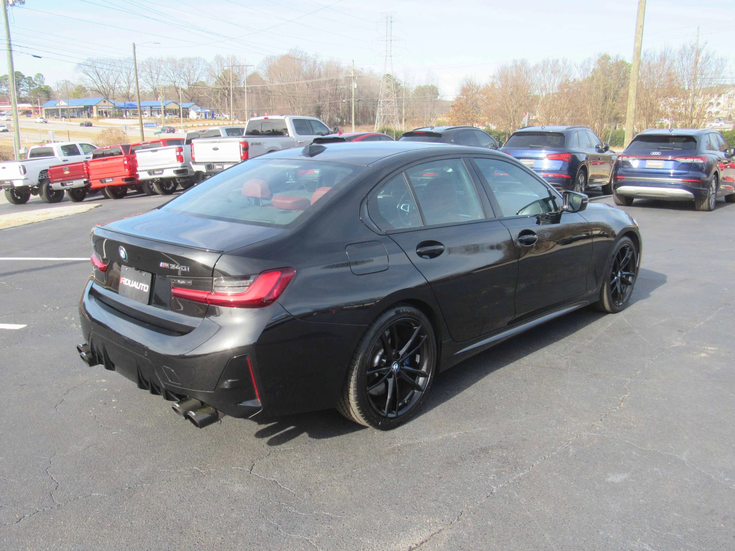 Used 2024 BMW M340i xDrive w/ Driving Assistance Package image 13