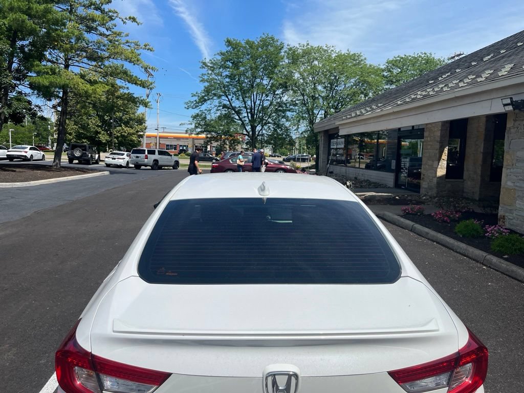Used 2018 Honda Accord Sport image 7