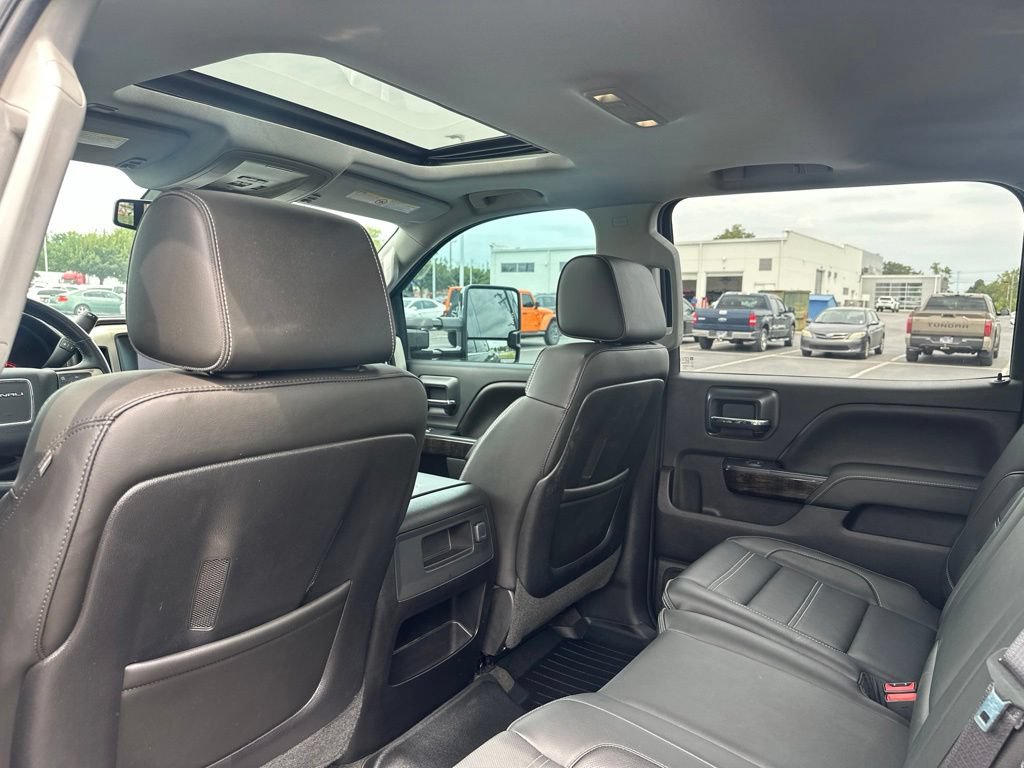 Used 2015 GMC Sierra 3500 Denali w/ Duramax Plus Package AWD/4WD image 30