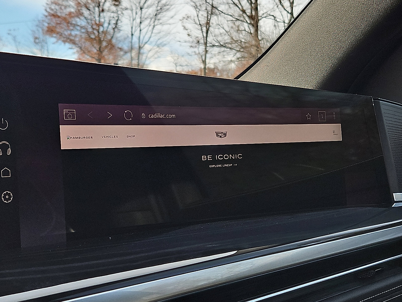 Certified 2025 Cadillac Escalade Sport w/ LPO, ONYX Package image 18