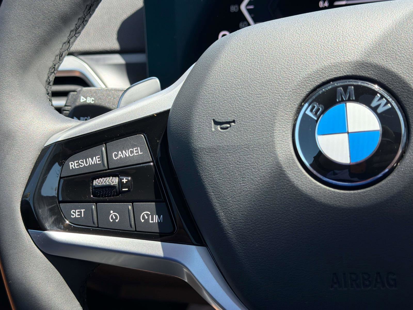 Used 2025 BMW 230i Coupe w/ Premium Package RWD image 10