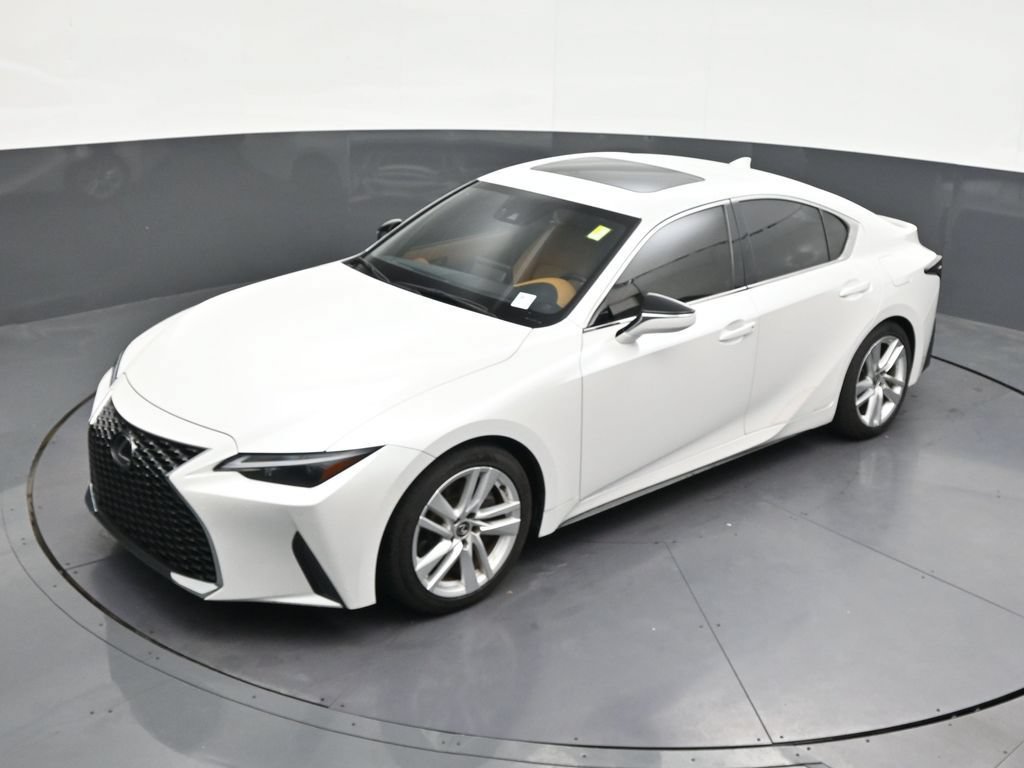 Used 2023 Lexus IS 300 w/ Comfort Package RWD image 15