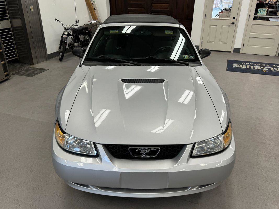 Used 2000 Ford Mustang GT RWD image 23