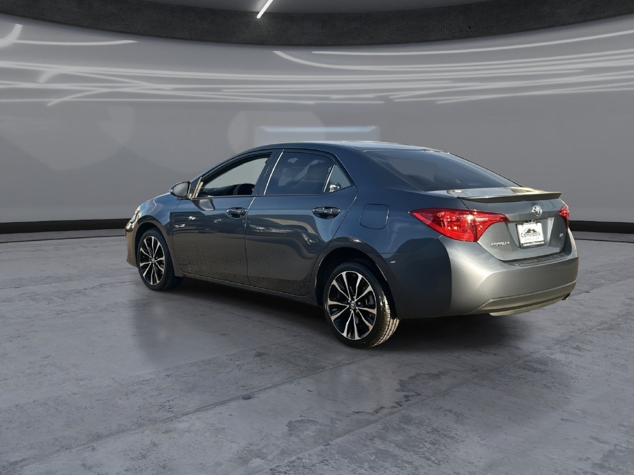 Used 2018 Toyota Corolla SE FWD image 4