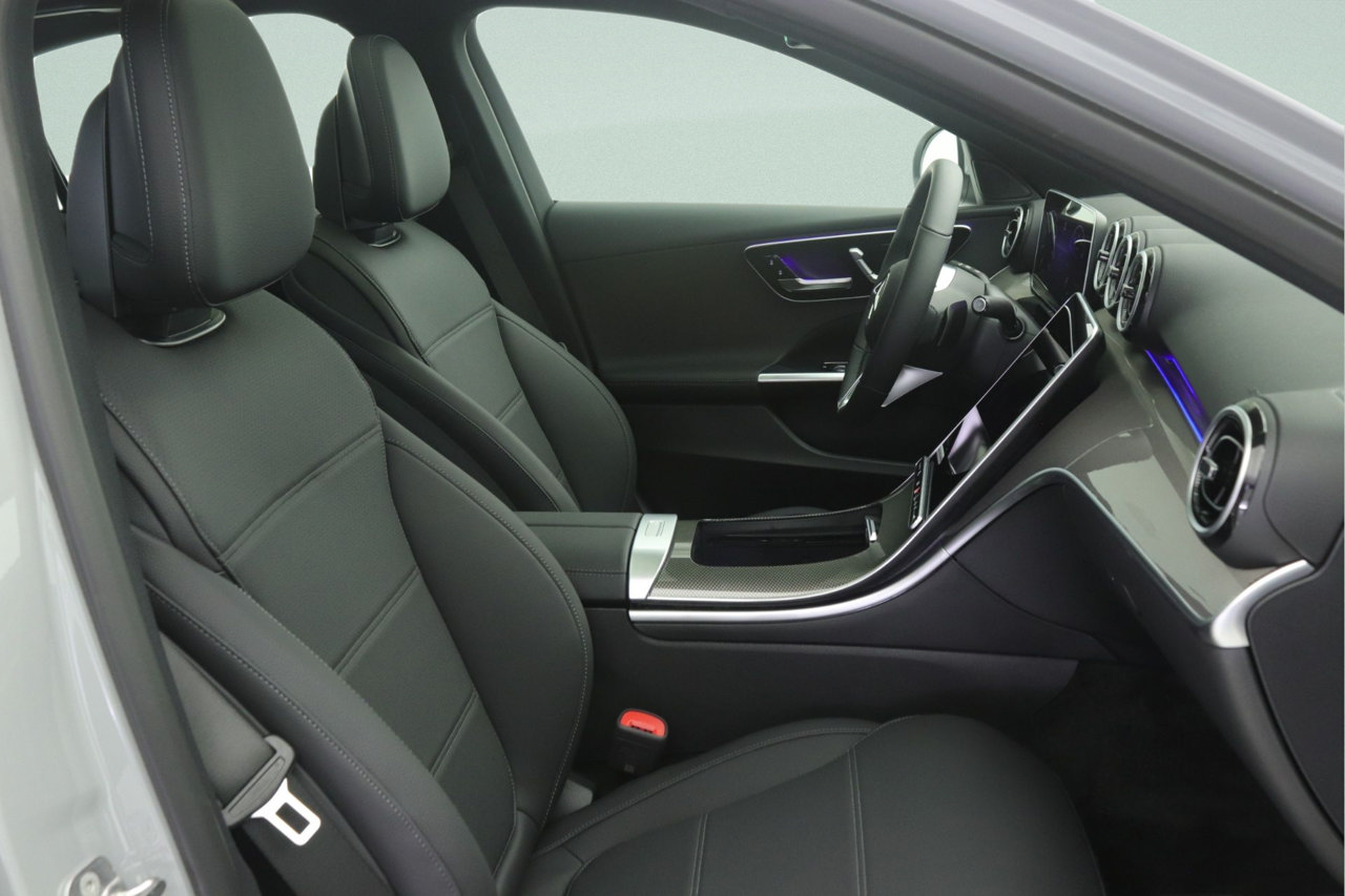 New 2026 Mercedes-Benz C 300 Sedan image 7