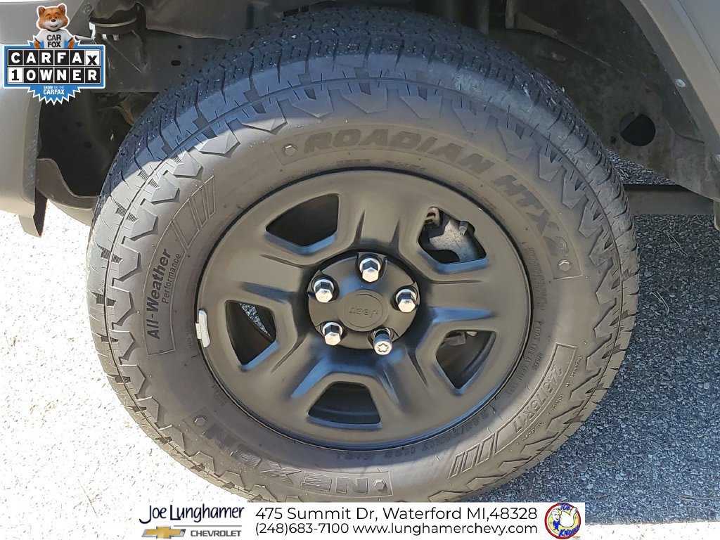 Used 2024 Jeep Wrangler Sport AWD/4WD image 32