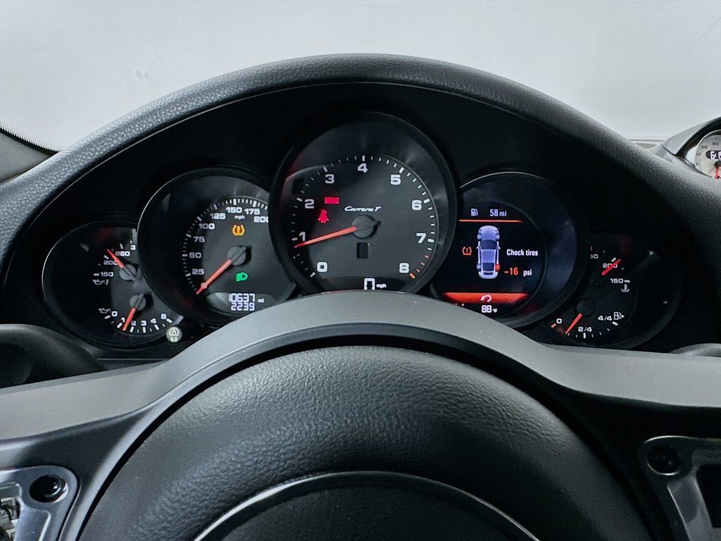 Certified 2018 Porsche 911 Carrera T RWD image 13