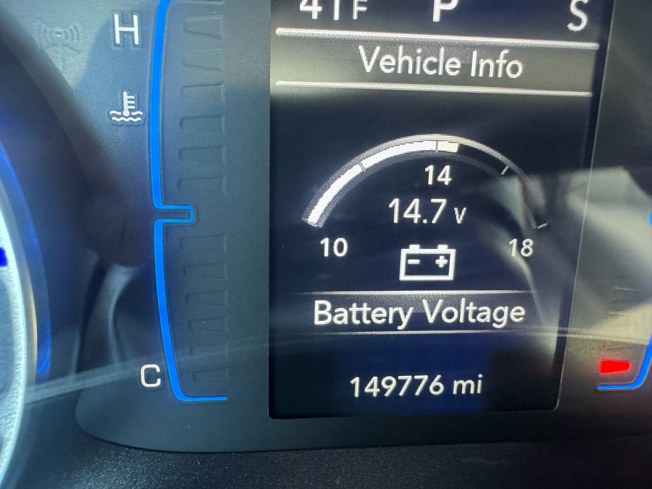 Used 2017 Chrysler Pacifica Touring image 18