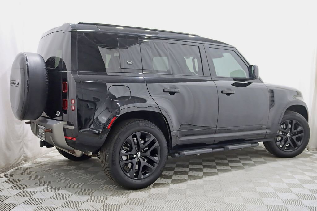 Used 2021 Land Rover Defender 110 X-Dynamic HSE AWD/4WD image 8