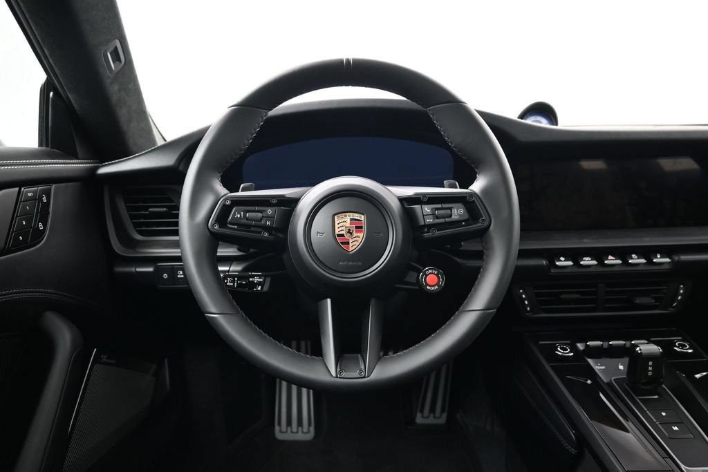 Used 2026 Porsche 911 Carrera GTS RWD image 11