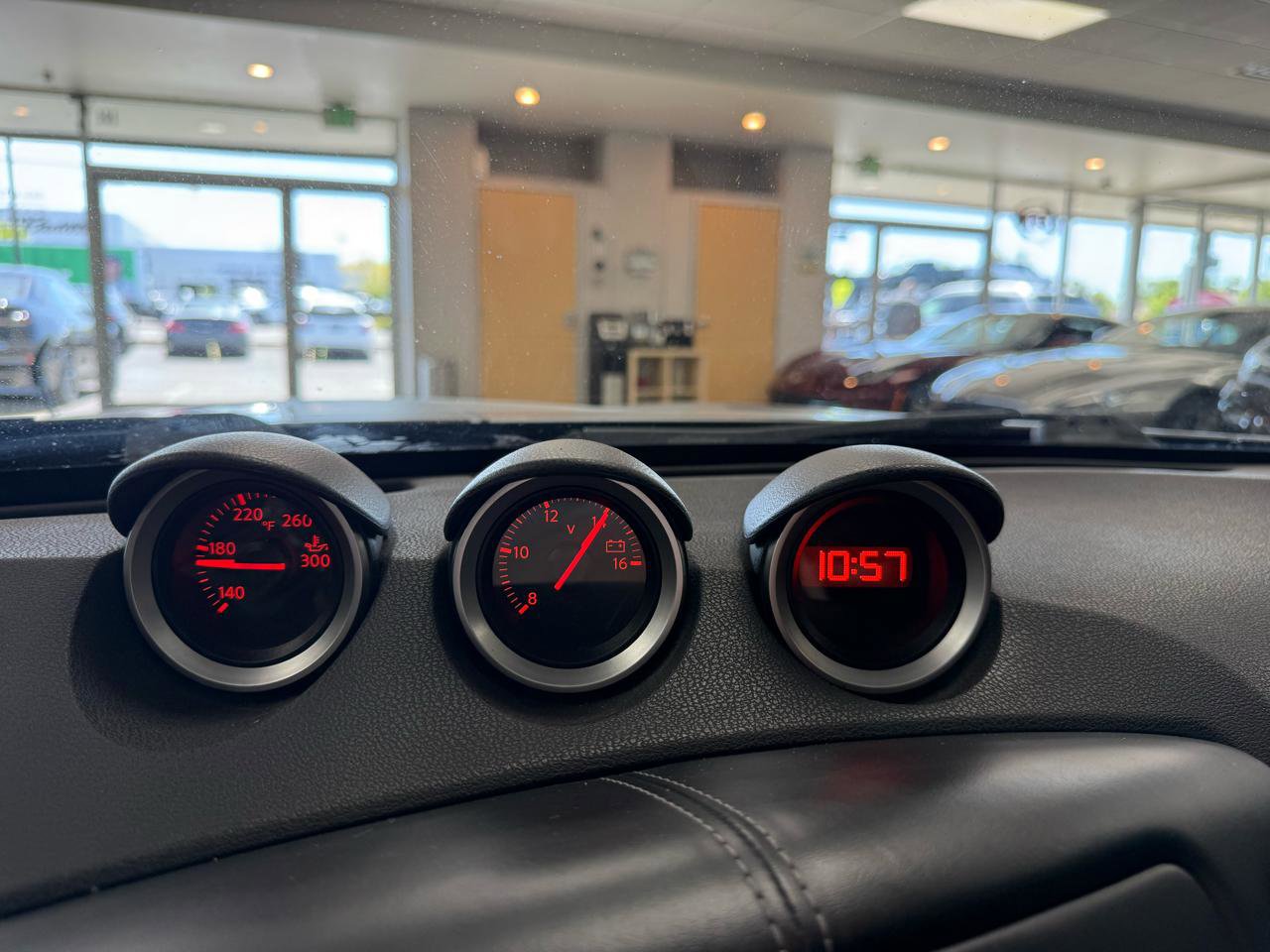 Used 2020 Nissan 370Z Coupe image 15