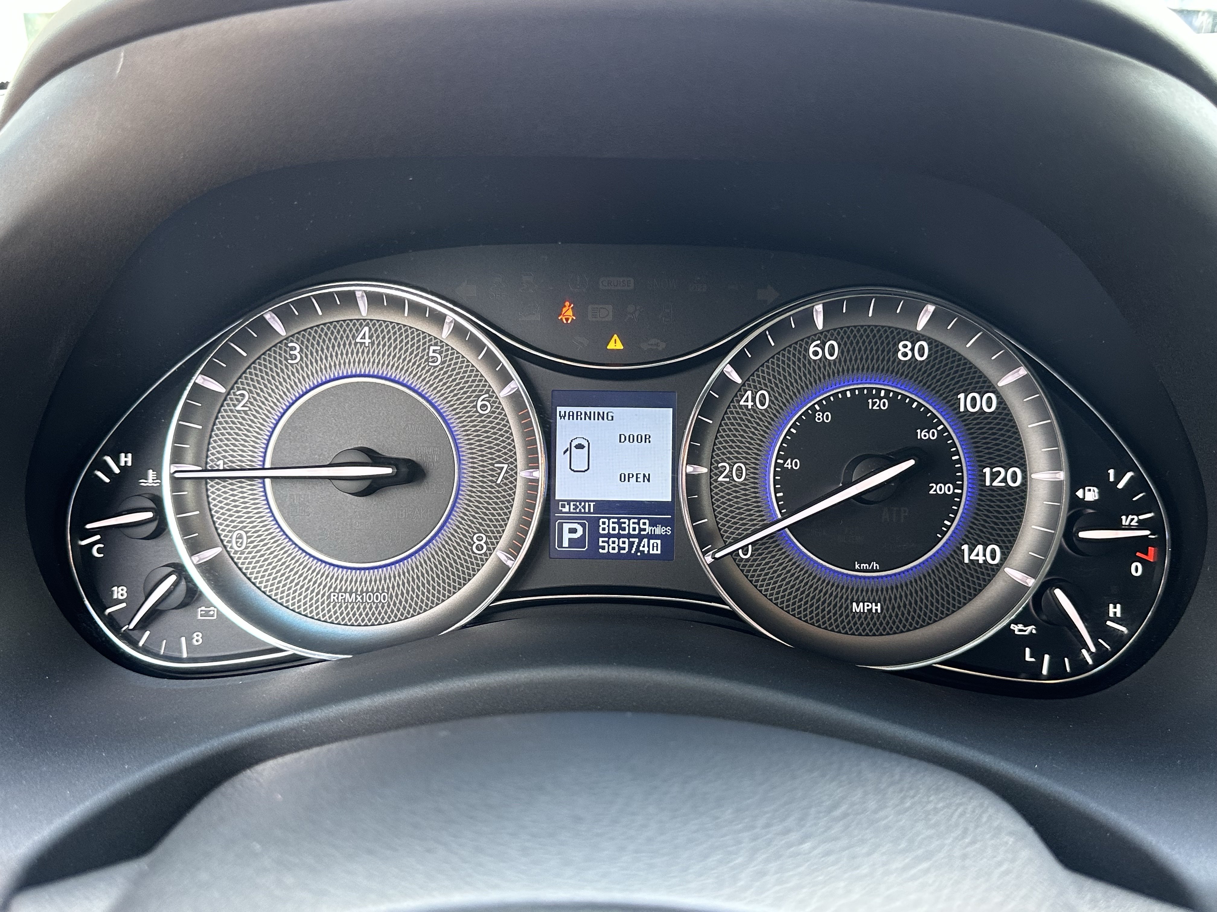 Used 2014 INFINITI QX80 2WD image 31