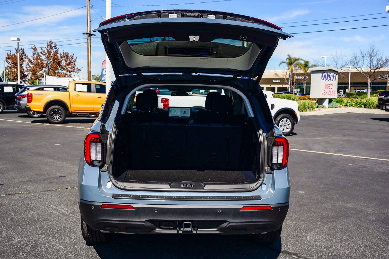 Used 2026 Ford Explorer Active image 26