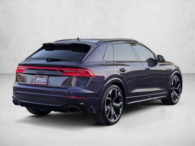 Used 2022 Audi RS Q8 w/ Black Optic Package image 5