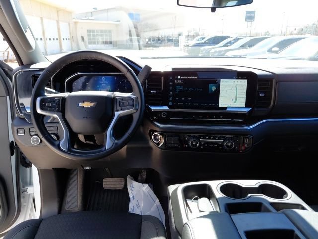 Used 2025 Chevrolet Silverado 2500 LT w/ Convenience Package AWD/4WD image 25