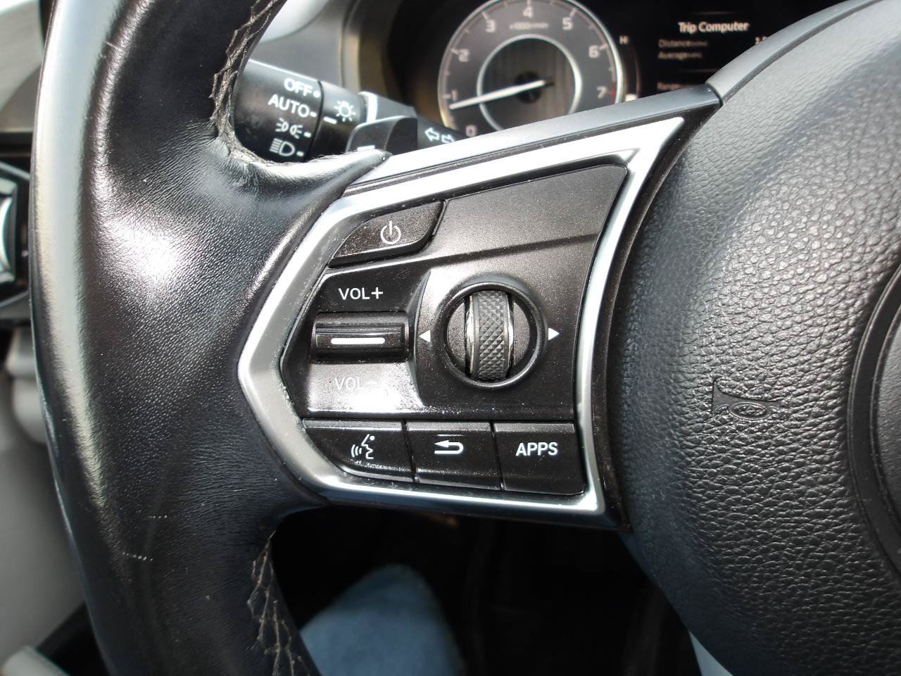 Used 2019 Acura RDX w/ Technology Package AWD/4WD image 16