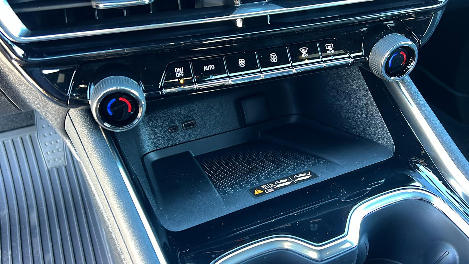 New 2026 Chevrolet Traverse LT w/ Driver Confidence Package image 22