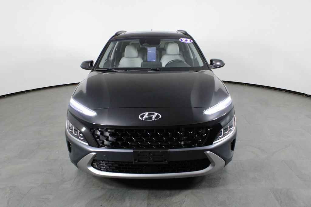 Certified 2022 Hyundai Kona Limited FWD image 14