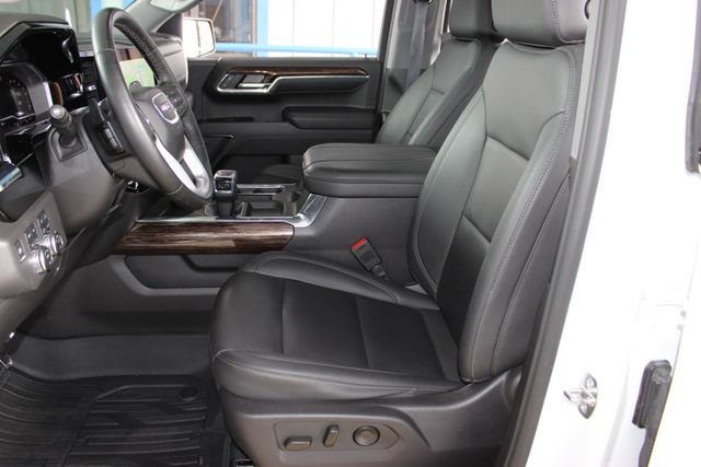 Used 2024 GMC Sierra 1500 Elevation w/ Elevation Premium Package AWD/4WD image 24