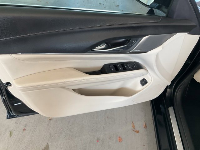 Used 2023 Cadillac CT4 Luxury w/ Sun And Sound Package image 5