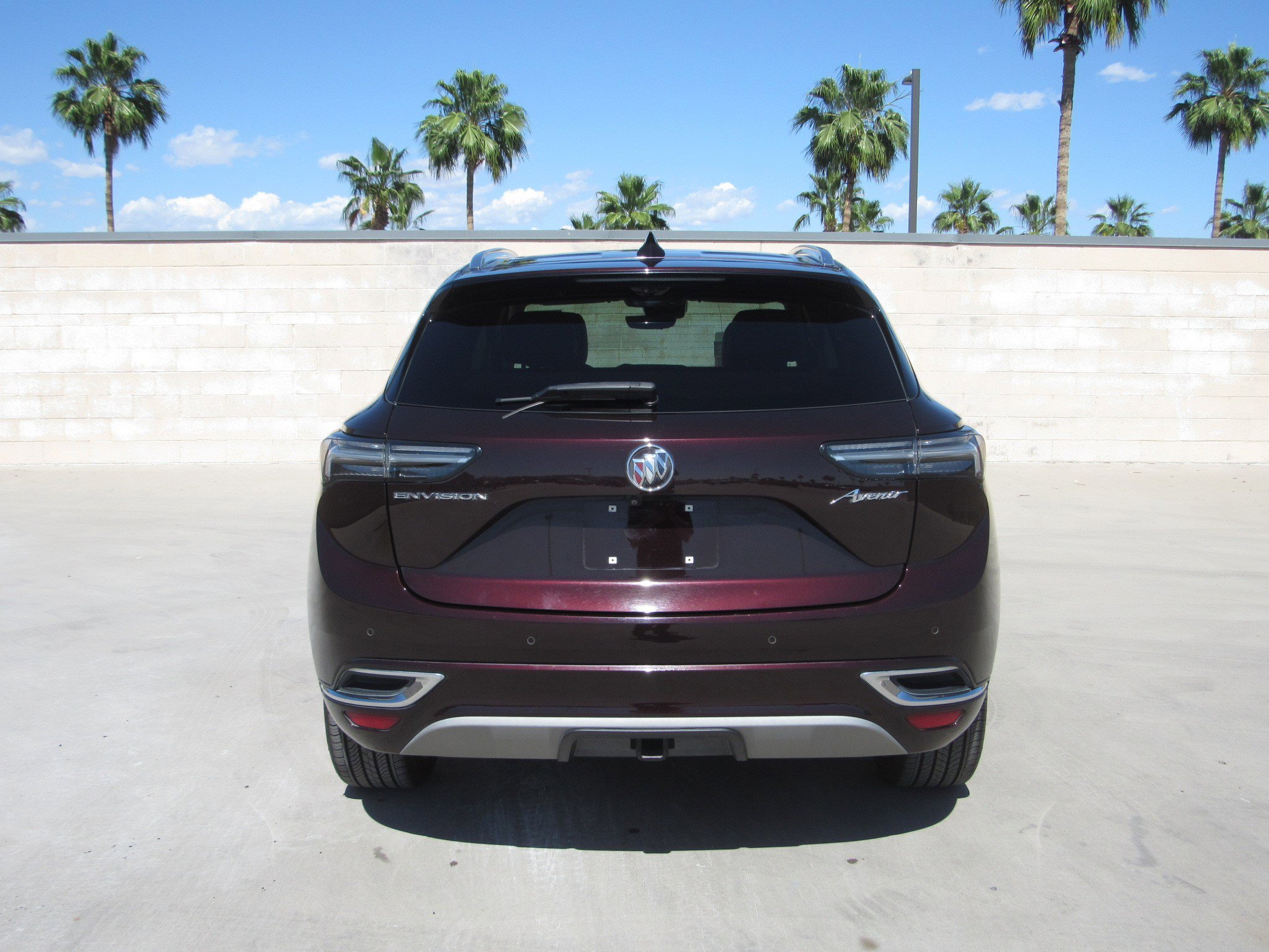 Used 2022 Buick Envision Avenir w/ Technology Package II image 7