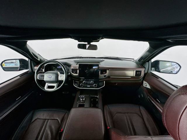 Used 2024 Ford Expedition Limited RWD image 25