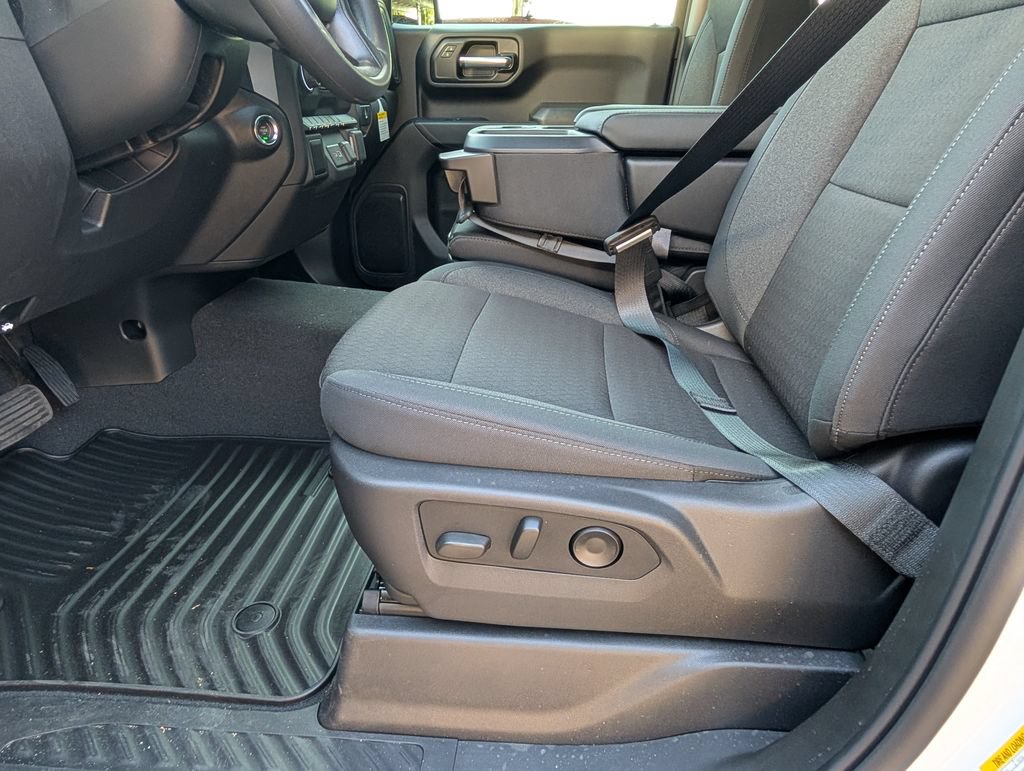 New 2026 Chevrolet Silverado 1500 Custom AWD/4WD image 9